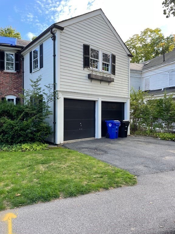 161 Reservoir Rd, Chestnut Hill, MA 02467 - photo 3