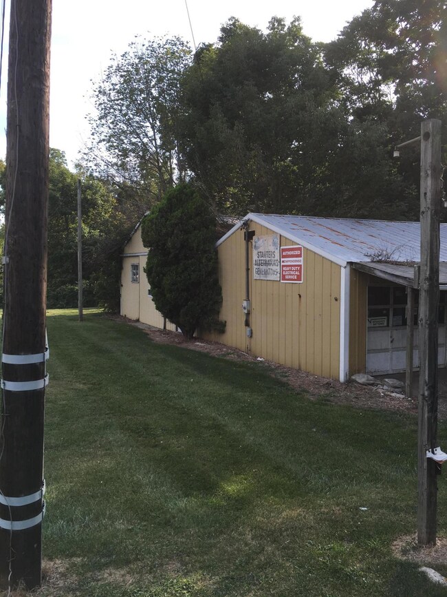 11320 Jacksontown Rd, Thornville, OH 43076 - photo 3