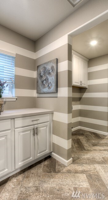 20417 SE 257th St, Covington, WA 98042 - photo 2