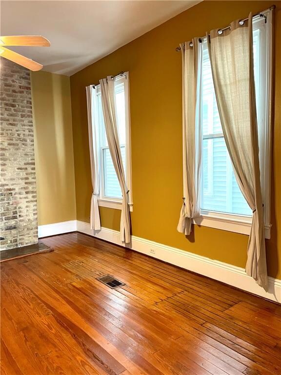 Spacious dining/living area