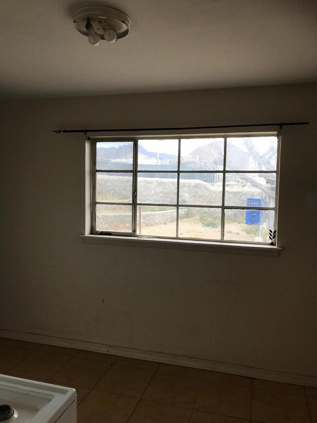 2617 Sacramento Ave unit 2619, El Paso, TX 79930 - photo 6