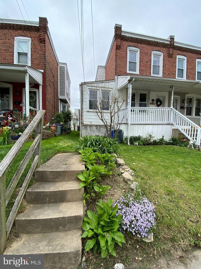 814 Clifton Ave, Darby, PA 19023 - photo 2