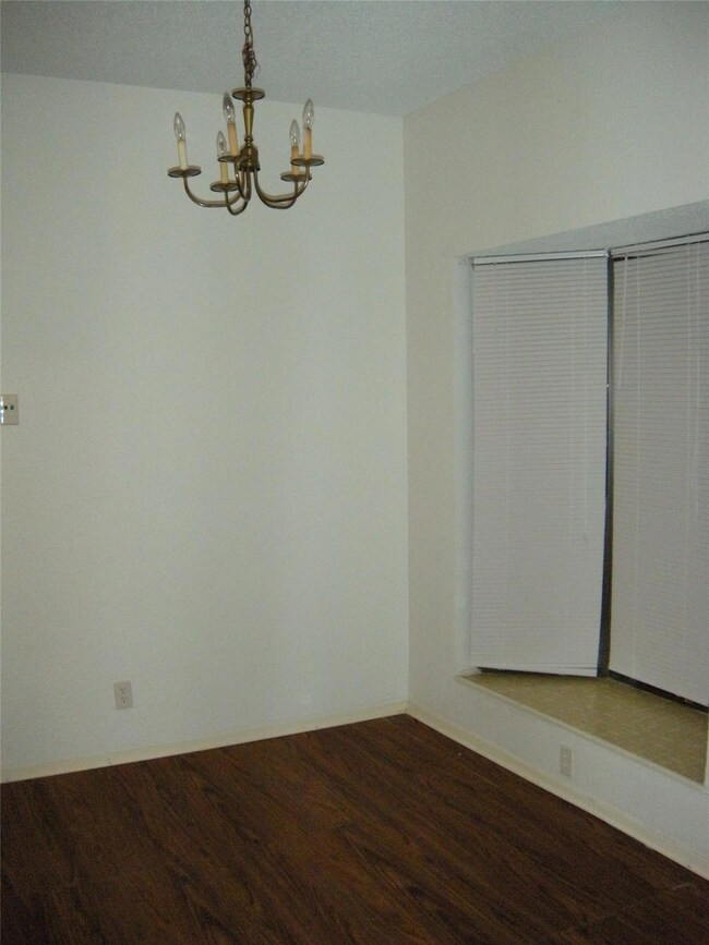 3000 Guadalupe St unit 101, Austin, TX 78705 - photo 4