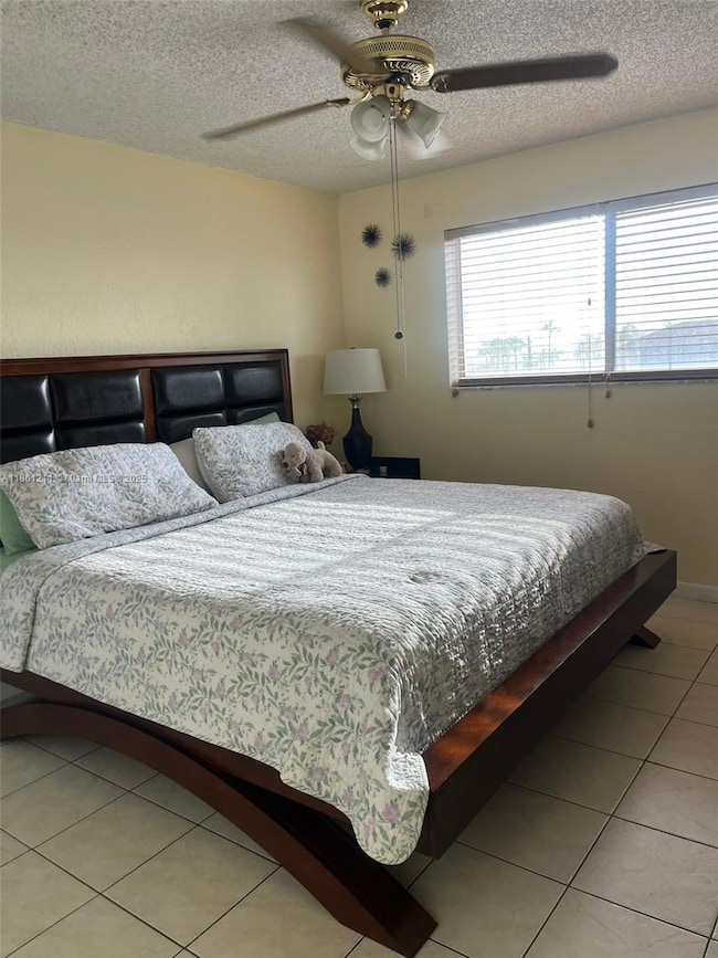 Lake Condominium unit 502, Hialeah, FL 33016 - photo 5