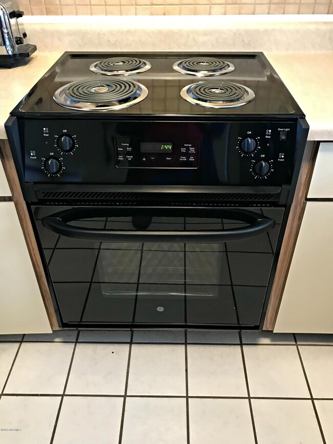 The Stove is Here!