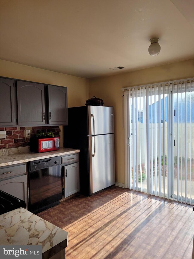 606 Mason Run, Pine Hill, NJ 08021 - photo 5