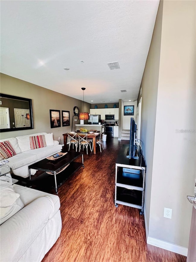 3207 Oyster Ln, Kissimmee, FL 34747 - photo 2