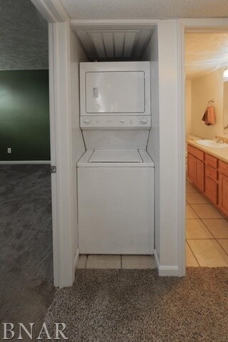 10 Willedrob Rd unit 14, Bloomington, IL 61701 - photo 2