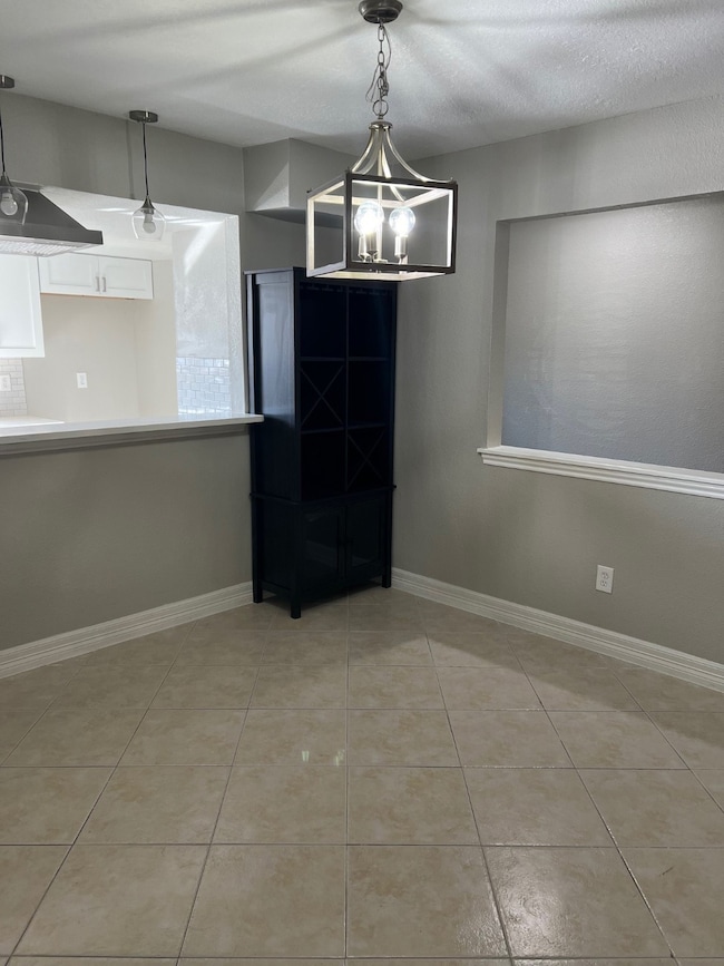 3718 Black Locust Dr, Houston, TX 77088 - photo 5