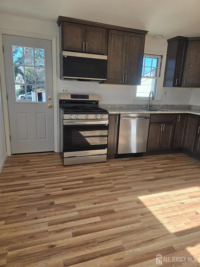 1712 Kenyon Ave, South Plainfield, NJ 07080 - photo 7