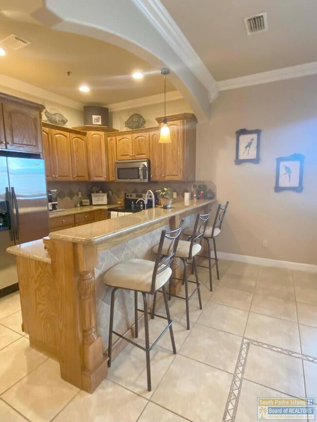 106 W Capricorn Dr unit B, South Padre Island, TX 78597 - photo 3
