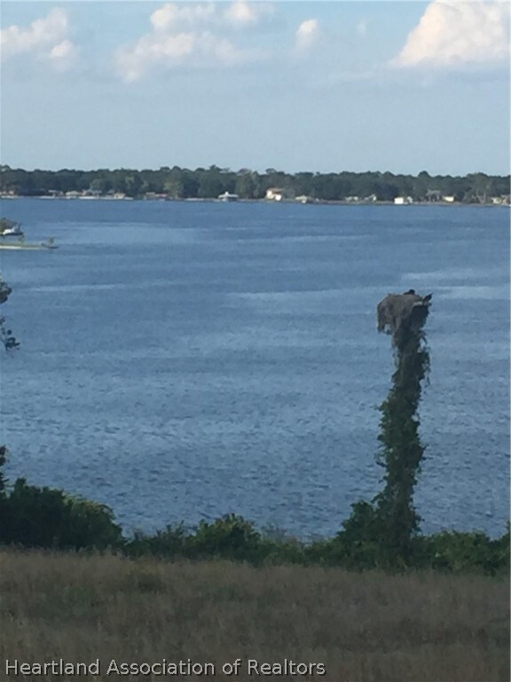 BEAUTIFUL LAKE CLAY!!