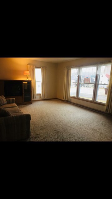 210 N Brentwood Dr, Loudonville, OH 44842 - photo 6