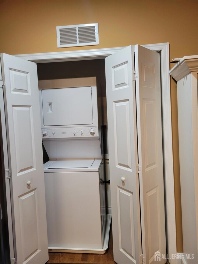 Washer/Dryer Unit