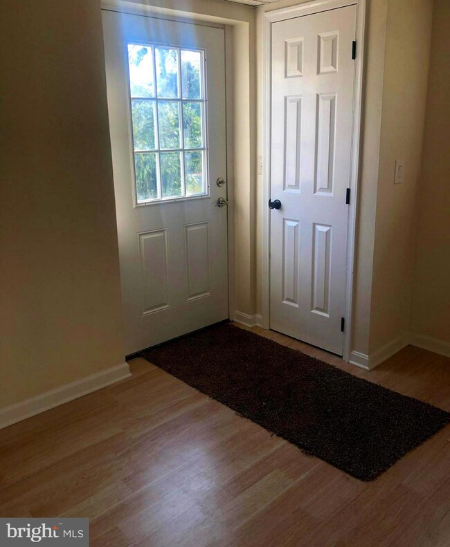 601 Barton Rd, Edgewater, MD 21037 - photo 4