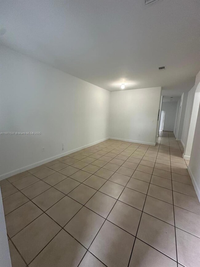 2711 SE 16th Ave unit 101, Homestead, FL 33035 - photo 3
