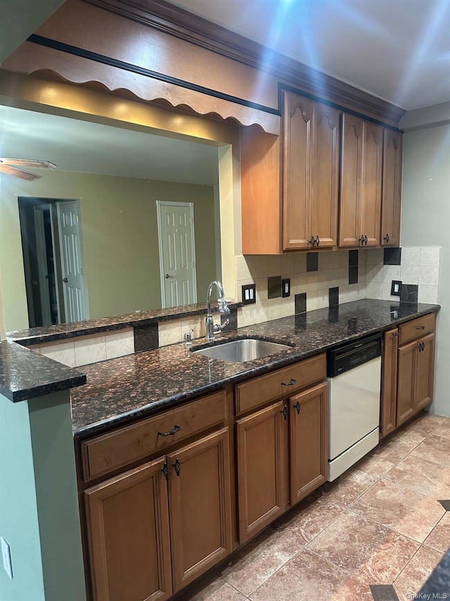 10 Skyline Dr unit 8, Fishkill, NY 12524 - photo 3