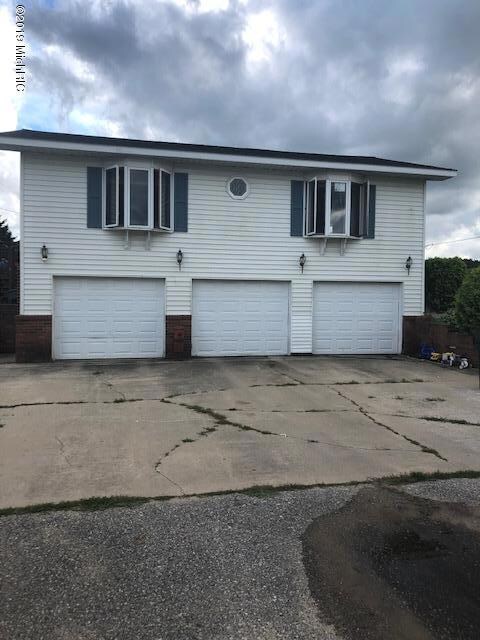 2974 S 220th Ave, Reed City, MI 49677 - photo 2