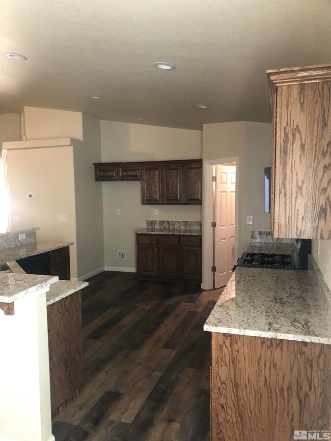 745 N Broadway St, Fallon, NV 89406 - photo 3