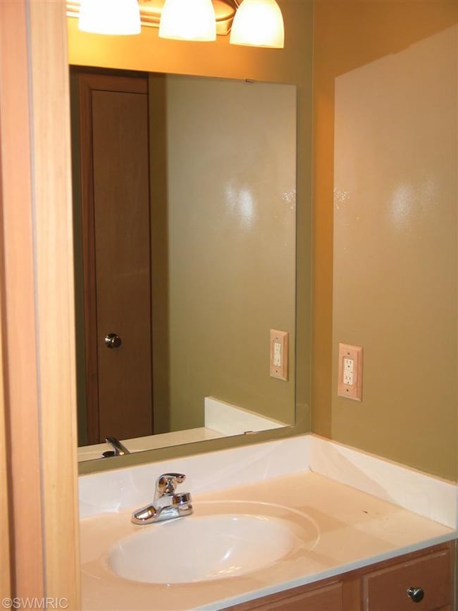 5513 Palmer Hills Dr SW unit 48, Wyoming, MI 49509 - photo 7