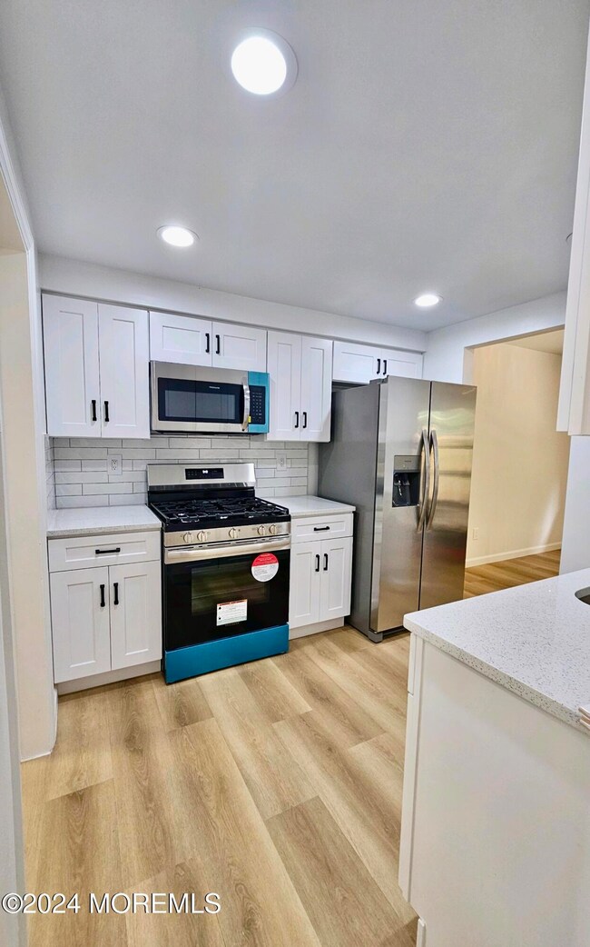 26 Jesse Rd, Howell, NJ 07731 - photo 4