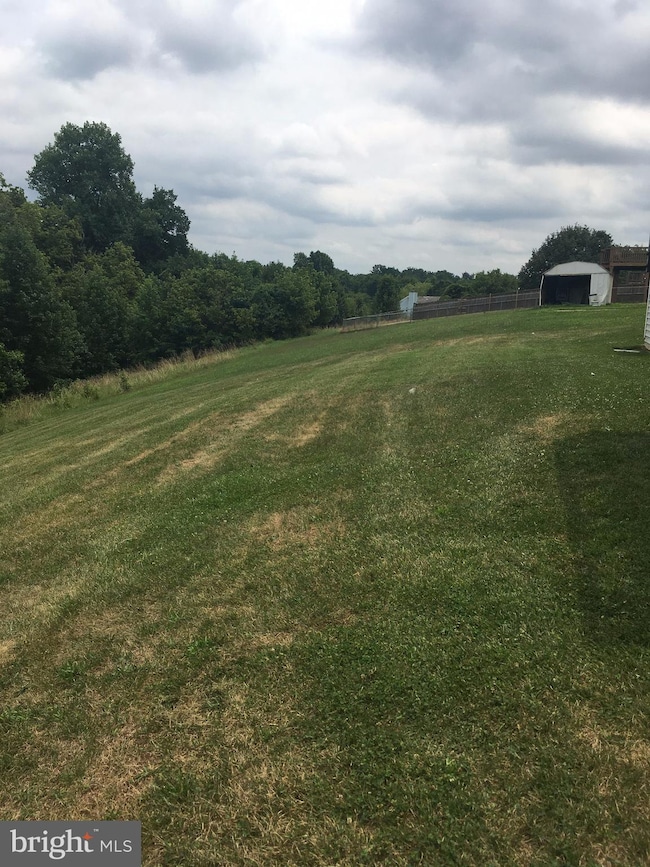 9608 Teakwood Dr, Upper Marlboro, MD 20774 - photo 5