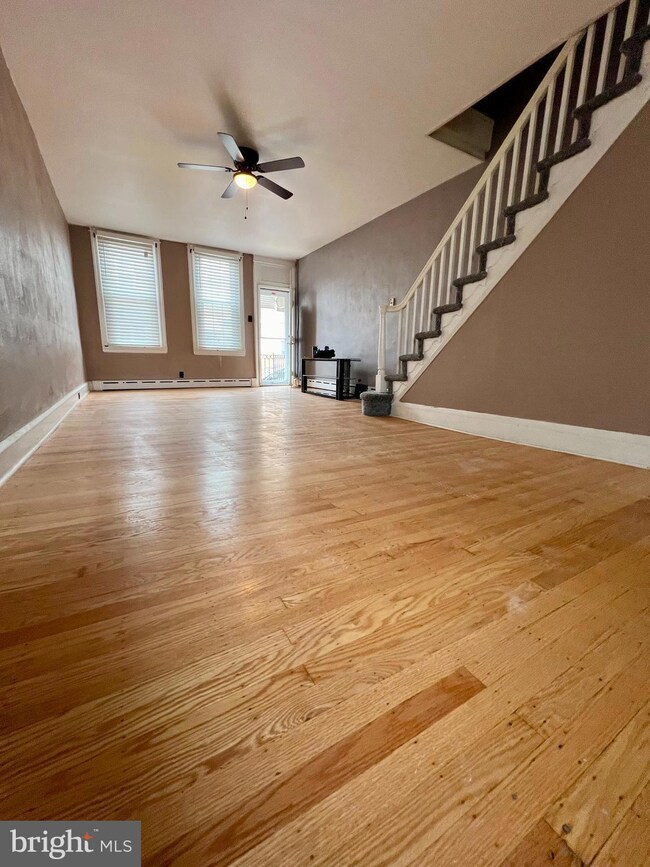 2755 Plum St, Philadelphia, PA 19137 - photo 4