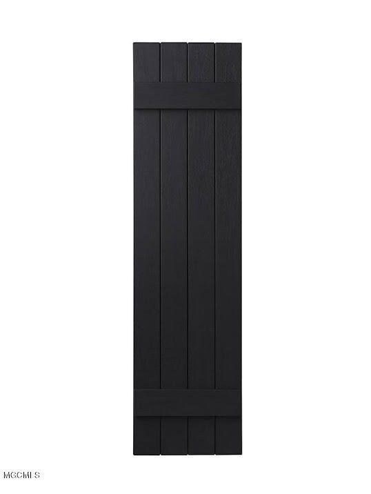 Shutters Black