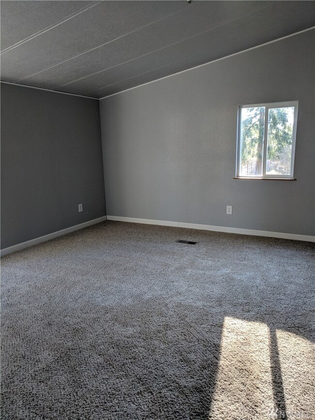 8210 194th St E unit 58, Spanaway, WA 98387 - photo 6