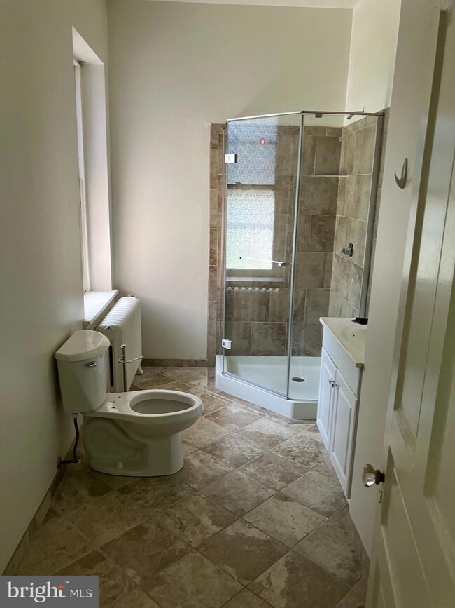 117 Walnut Ave unit 2, Ardmore, PA 19003 - photo 5