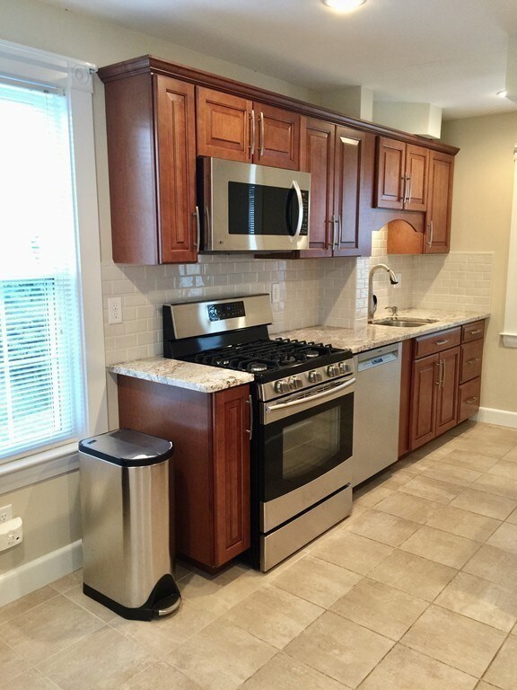 969 A Chestnut St unit A, Newton, MA 02464 - photo 3