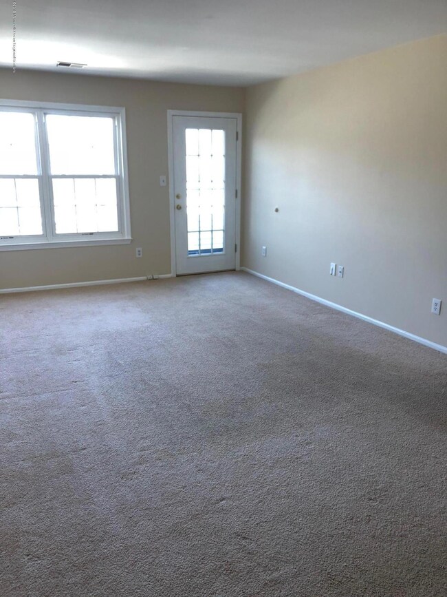 410 Brookview Ct, Howell, NJ 07731 - photo 3