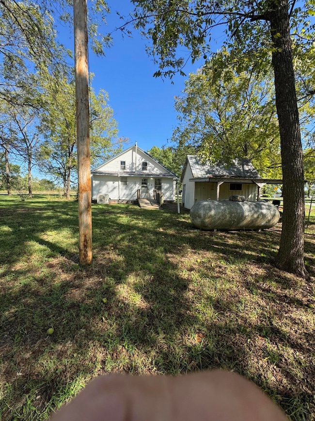238 S Clompton St, Dadeville, MO 65635 - photo 7