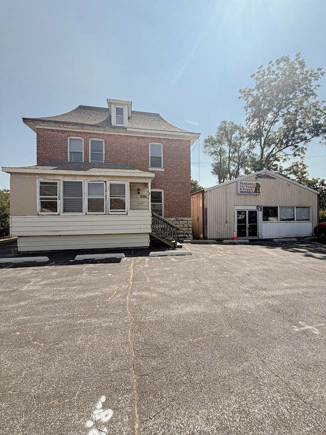 309b S Harlem Ave, Peotone, IL 60468 - photo 2