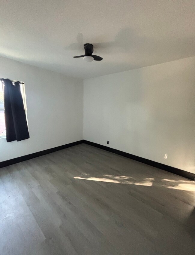 7213 Moline St unit 3, Houston, TX 77087 - photo 6