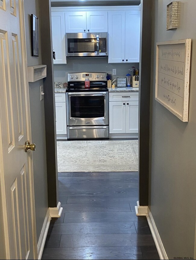 1164 Laural Ln, Ballston Spa, NY 12020 - photo 4