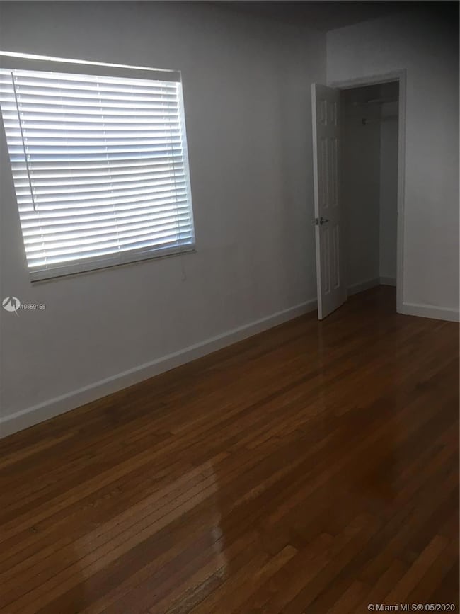 7940 Byron Ave unit 4, Miami Beach, FL 33141 - photo 5