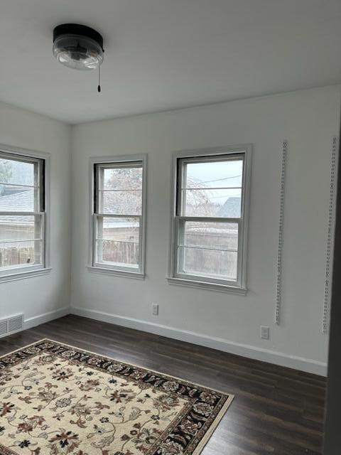 910 Orange Bedroom2