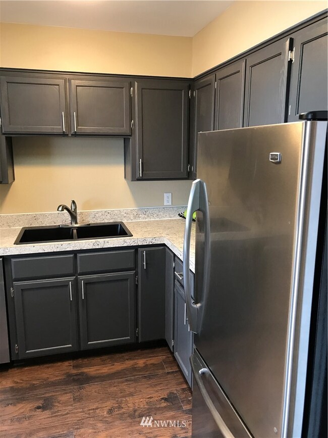 1119 N Forest St unit 304, Bellingham, WA 98225 - photo 5