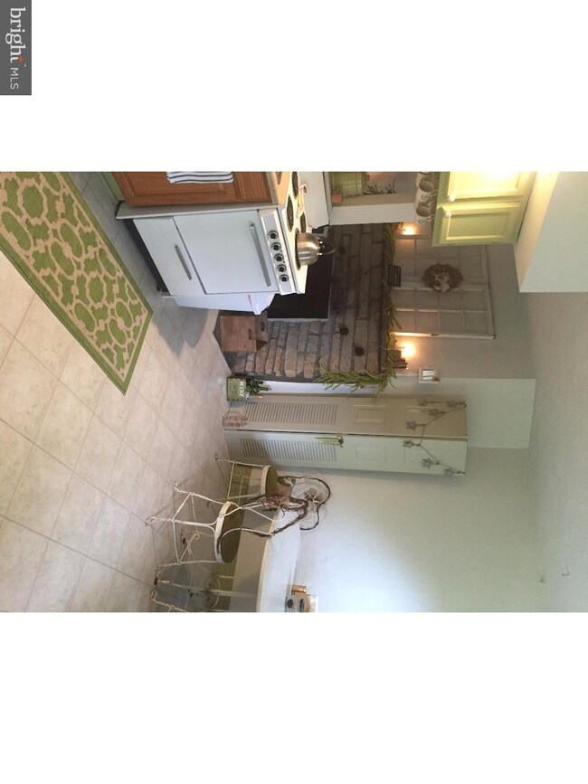 1051 N Easton Rd unit 1, Doylestown, PA 18902 - photo 5