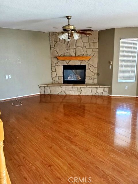 18255 Deauville Dr, Victorville, CA 92392 - photo 7