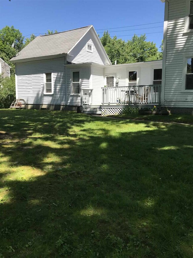 22 Maple St, Dover, NH 03820 - photo 2