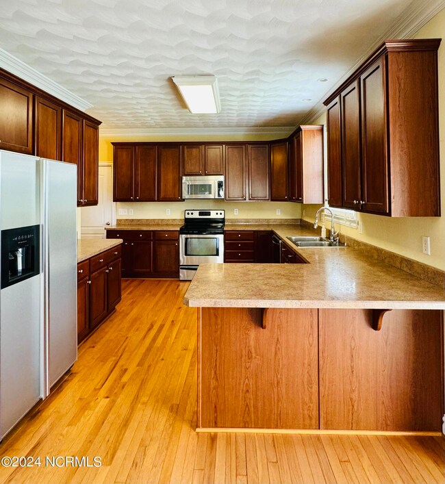 Spacious Kitchen