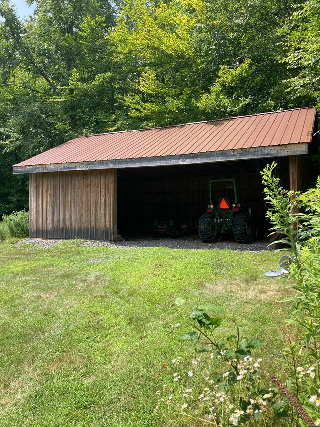 57 Newfane Hill Rd, Newfane, VT 05345 - photo 6