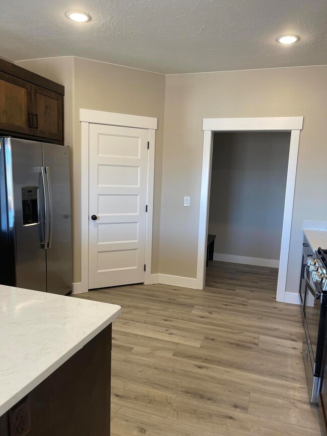 968 S 4425 W, Cedar City, UT 84720 - photo 5