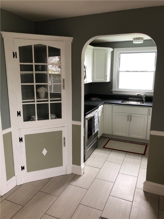 6 Standish Ave, Cranston, RI 02920 - photo 4