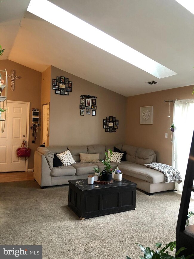 104 Timberlake Terrace unit 10, Stephens City, VA 22655 - photo 2