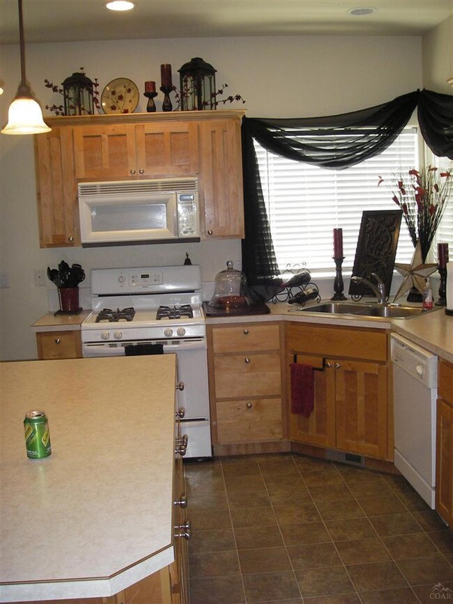 61251 Fairfield Dr, Bend, OR 97702 - photo 7