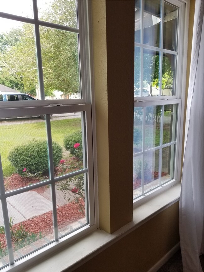 2136 Pearland Ave, Pearland, TX 77581 - photo 6