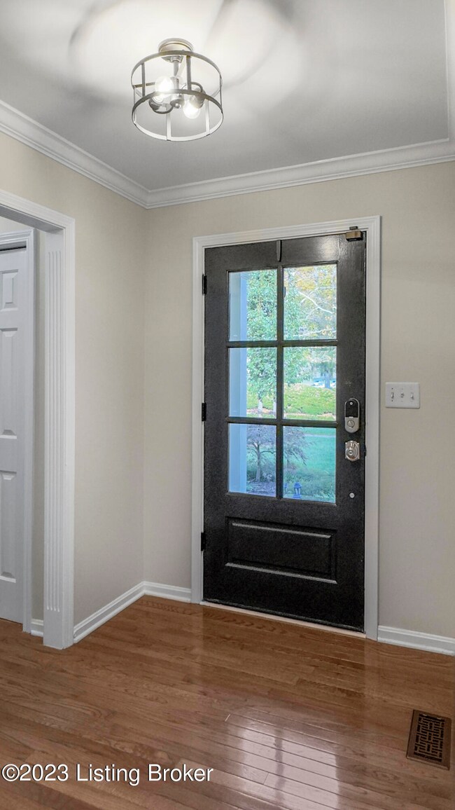 10601 Gleneagle Place-5